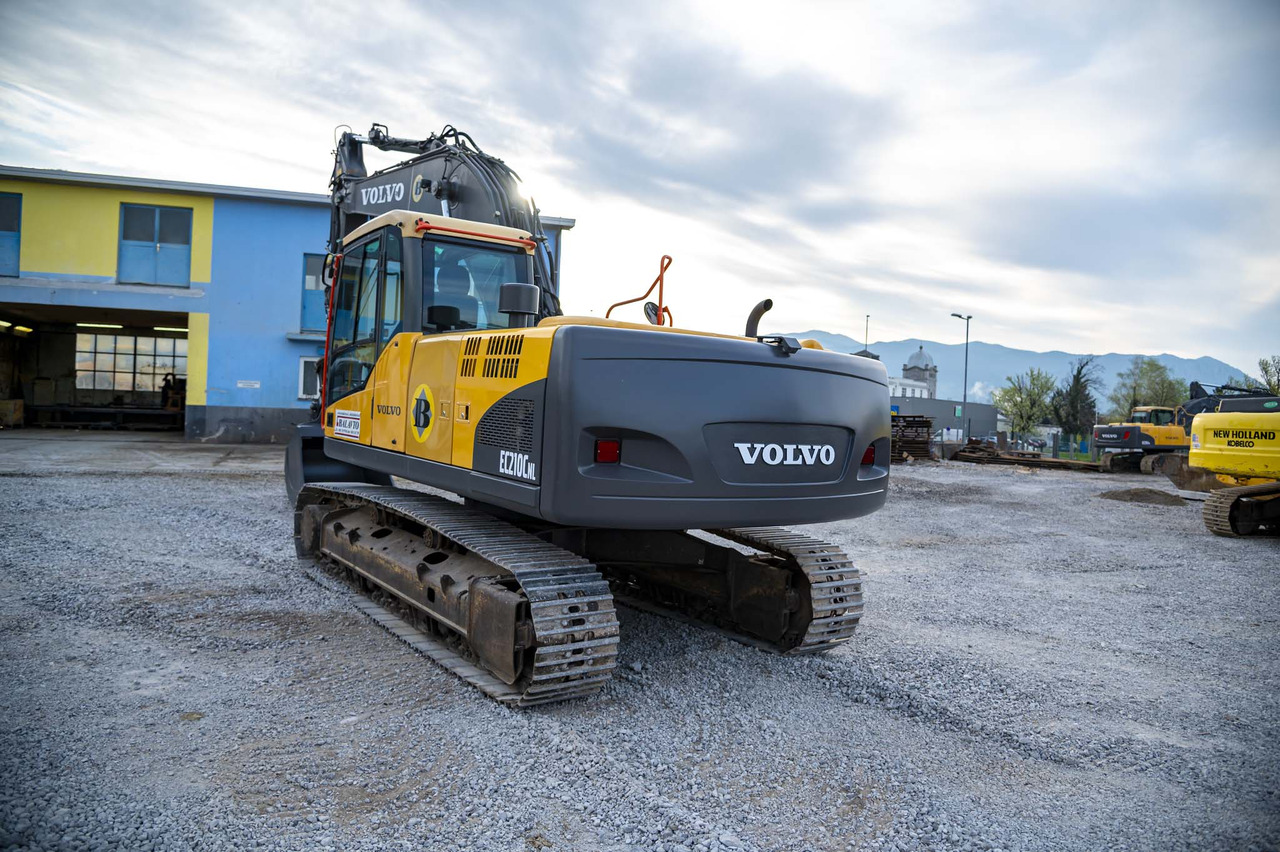 VOLVO EC210CNL - Ερπυστριοφόρος εκσκαφέας: φωτογραφία 5 VOLVO EC210CNL - Ερπυστριοφόρος εκσκαφέας: φωτογραφία 5