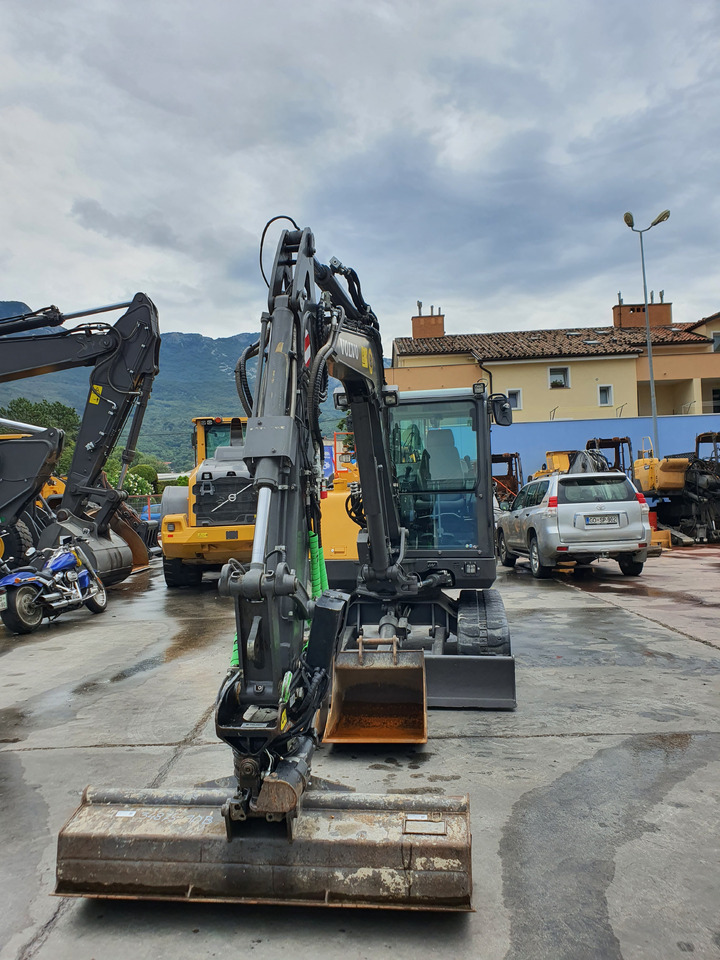 VOLVO EC60E - Μίνι εκσκαφέας: φωτογραφία 4 VOLVO EC60E - Μίνι εκσκαφέας: φωτογραφία 4