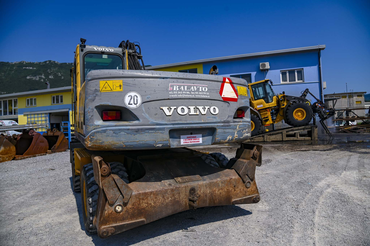 VOLVO EW180B - Τροχοφόρος εκσκαφέας: φωτογραφία 5 VOLVO EW180B - Τροχοφόρος εκσκαφέας: φωτογραφία 5