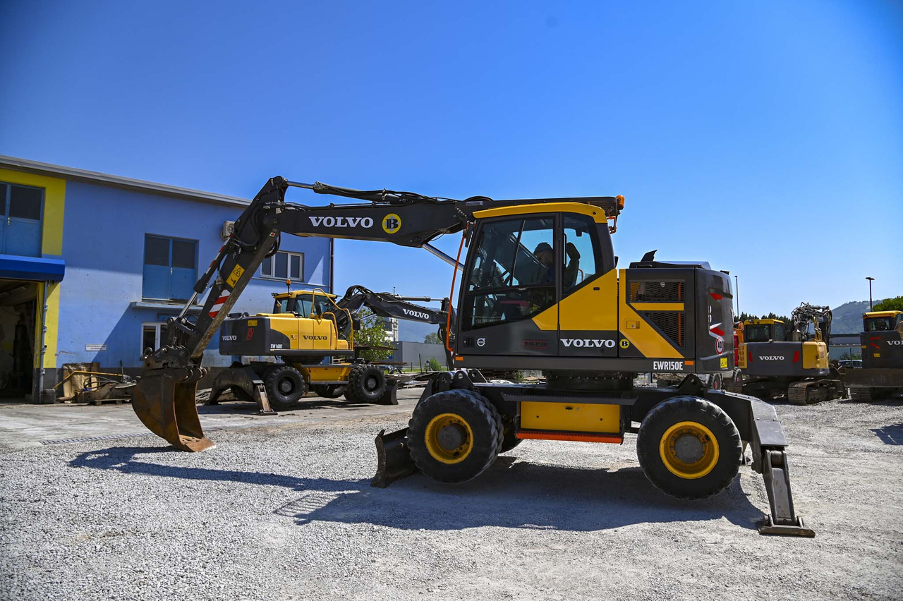 VOLVO EWR150E - Τροχοφόρος εκσκαφέας: φωτογραφία 3 VOLVO EWR150E - Τροχοφόρος εκσκαφέας: φωτογραφία 3