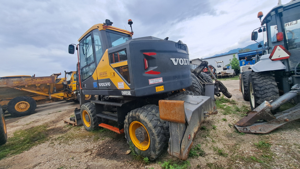 VOLVO EWR150E - Τροχοφόρος εκσκαφέας: φωτογραφία 1 VOLVO EWR150E - Τροχοφόρος εκσκαφέας: φωτογραφία 1