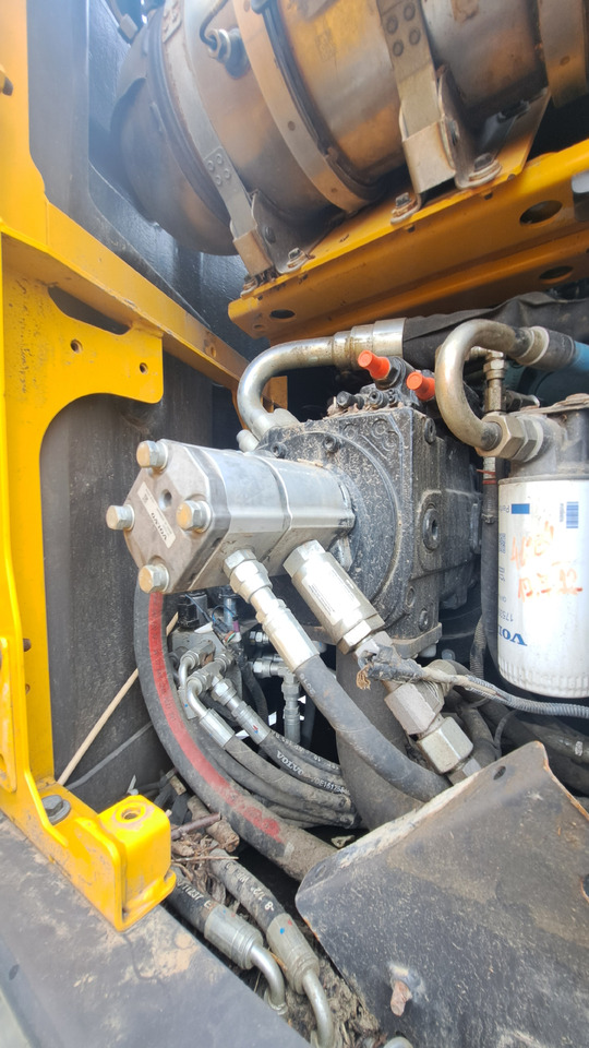 VOLVO EWR150E - Τροχοφόρος εκσκαφέας: φωτογραφία 5 VOLVO EWR150E - Τροχοφόρος εκσκαφέας: φωτογραφία 5