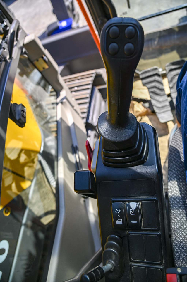 Ελαστιχοφόρος φορτωτής VOLVO EWR150E: φωτογραφία 50 Ελαστιχοφόρος φορτωτής VOLVO EWR150E: φωτογραφία 50