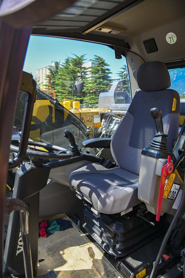 Ελαστιχοφόρος φορτωτής VOLVO EWR150E: φωτογραφία 47 Ελαστιχοφόρος φορτωτής VOLVO EWR150E: φωτογραφία 47