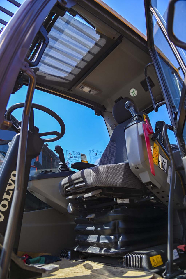 Ελαστιχοφόρος φορτωτής VOLVO EWR150E: φωτογραφία 45 Ελαστιχοφόρος φορτωτής VOLVO EWR150E: φωτογραφία 45