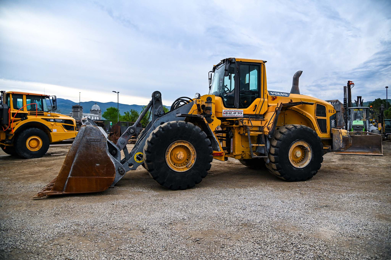 VOLVO L180G - Ελαστιχοφόρος φορτωτής: φωτογραφία 2 VOLVO L180G - Ελαστιχοφόρος φορτωτής: φωτογραφία 2