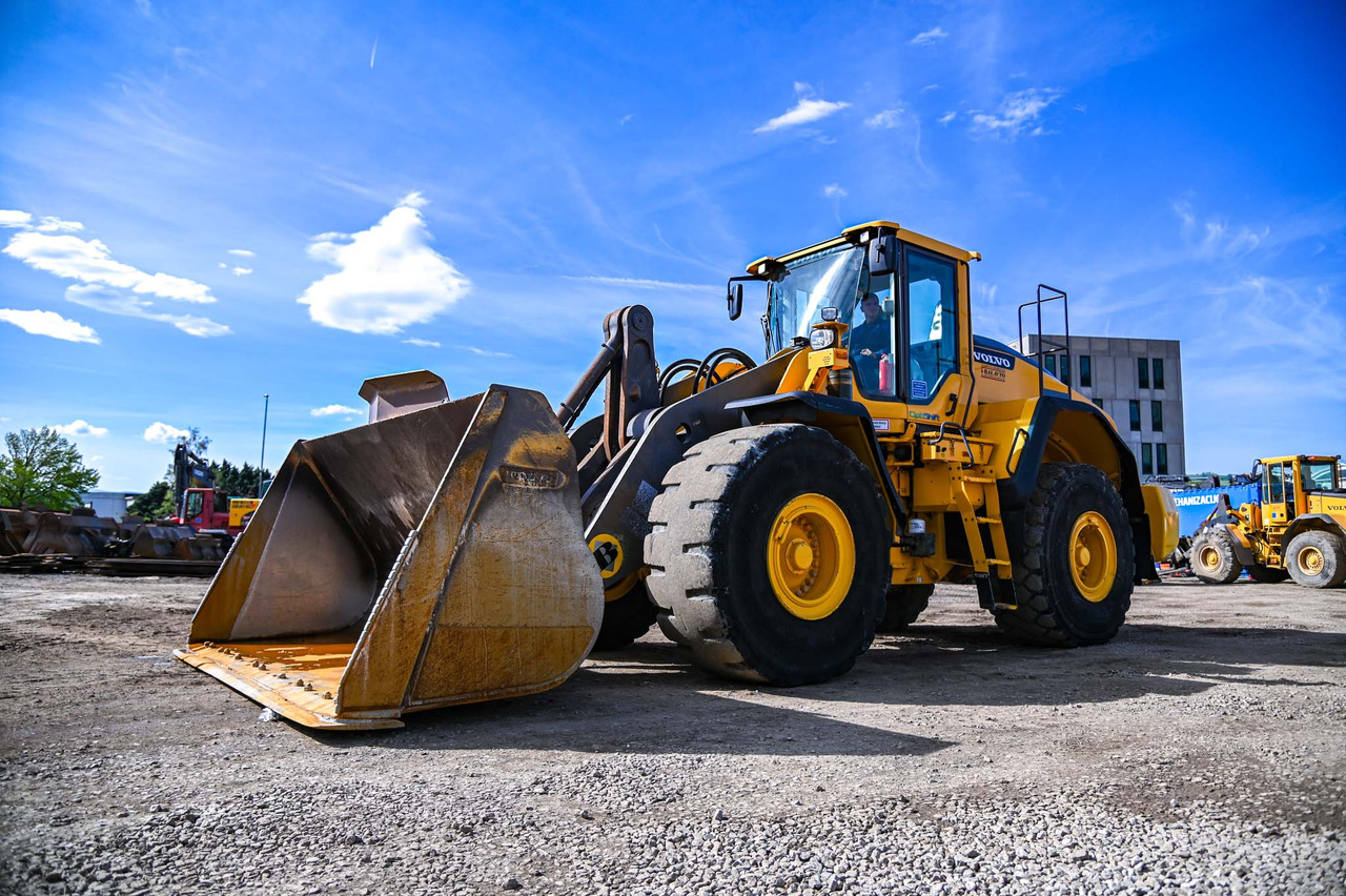 VOLVO L180H - Ελαστιχοφόρος φορτωτής: φωτογραφία 1 VOLVO L180H - Ελαστιχοφόρος φορτωτής: φωτογραφία 1