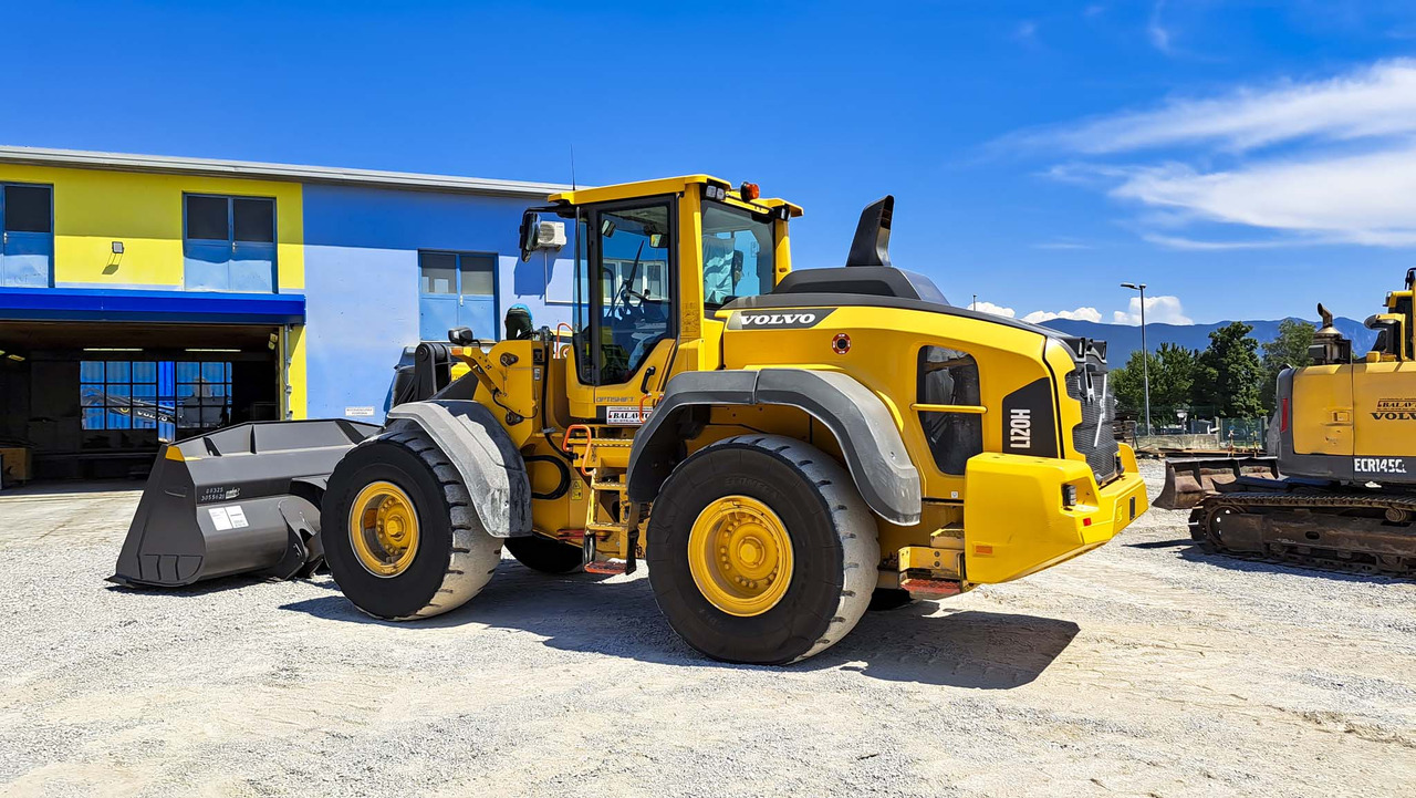 Volvo L120H - Ελαστιχοφόρος φορτωτής: φωτογραφία 4 Volvo L120H - Ελαστιχοφόρος φορτωτής: φωτογραφία 4