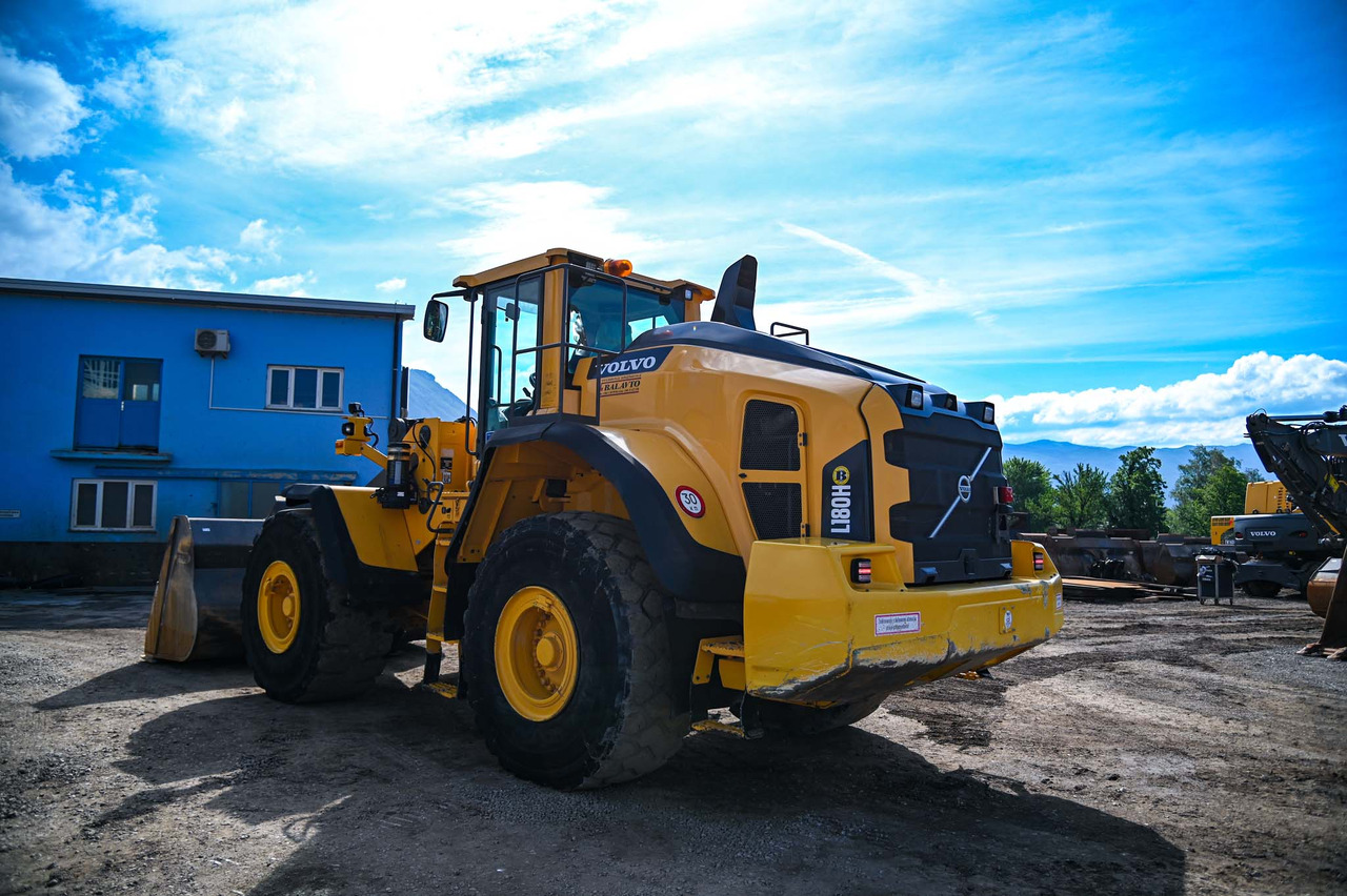Volvo L180H - Ελαστιχοφόρος φορτωτής: φωτογραφία 4 Volvo L180H - Ελαστιχοφόρος φορτωτής: φωτογραφία 4