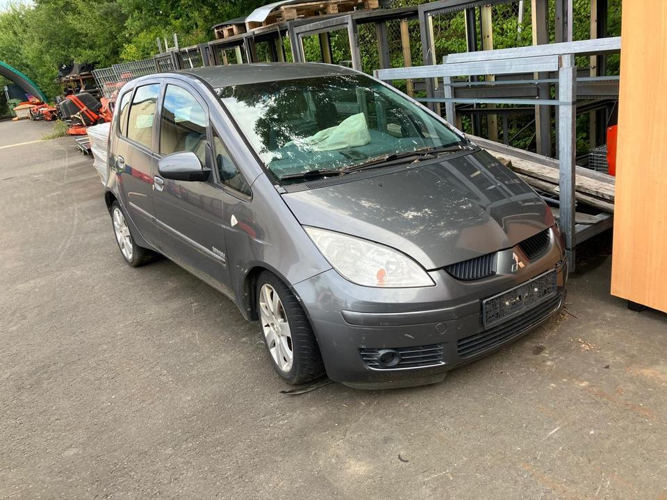 Mitsubishi Colt Unfallfahrzeug - Αυτοκίνητο: φωτογραφία 1 Mitsubishi Colt Unfallfahrzeug - Αυτοκίνητο: φωτογραφία 1