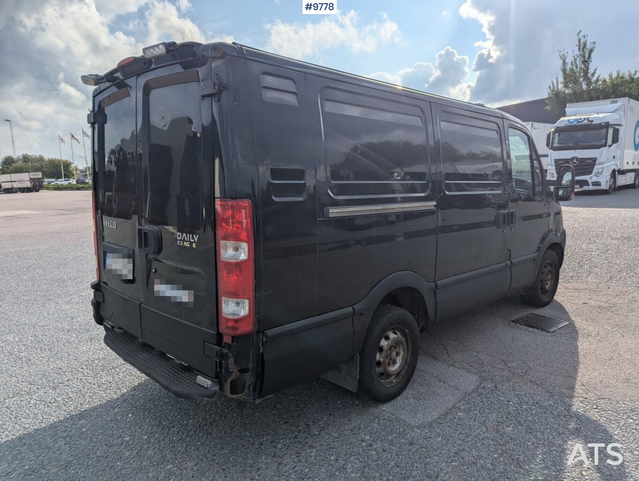 Box Truck Iveco Daily 29L12A V-300 - Βαν: φωτογραφία 4 Box Truck Iveco Daily 29L12A V-300 - Βαν: φωτογραφία 4