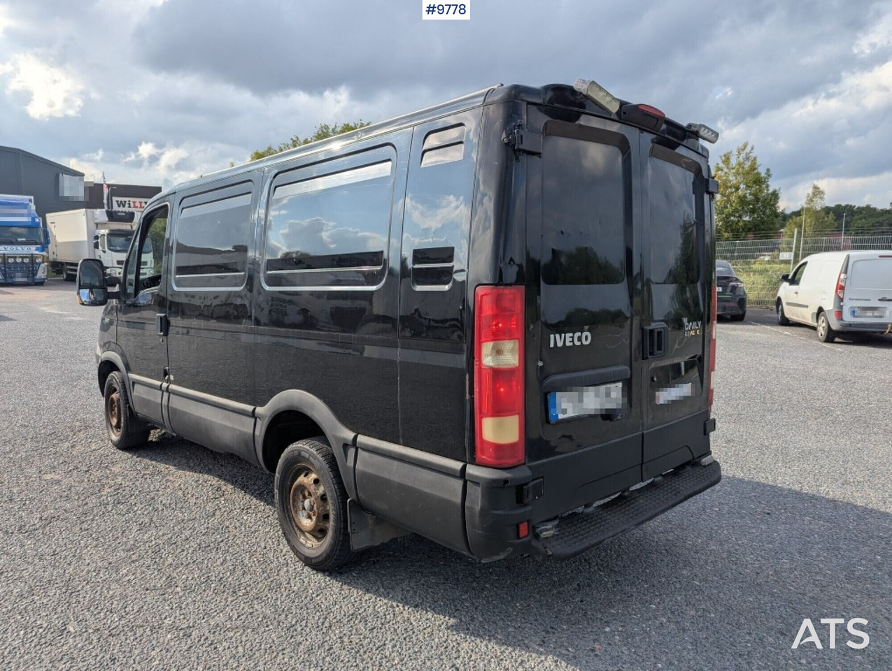 Box Truck Iveco Daily 29L12A V-300 - Βαν: φωτογραφία 3 Box Truck Iveco Daily 29L12A V-300 - Βαν: φωτογραφία 3