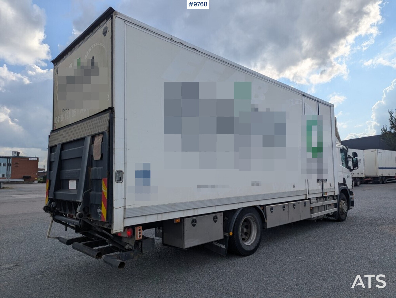 Box Truck Scania P280 4X2 with tail lift - Φορτηγό κόφα: φωτογραφία 4 Box Truck Scania P280 4X2 with tail lift - Φορτηγό κόφα: φωτογραφία 4