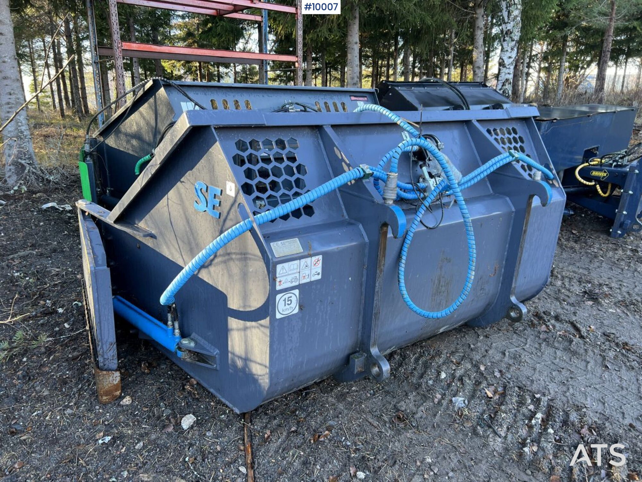 Bucket SE Equipment - Κουβάς για φορτωτή: φωτογραφία 2 Bucket SE Equipment - Κουβάς για φορτωτή: φωτογραφία 2