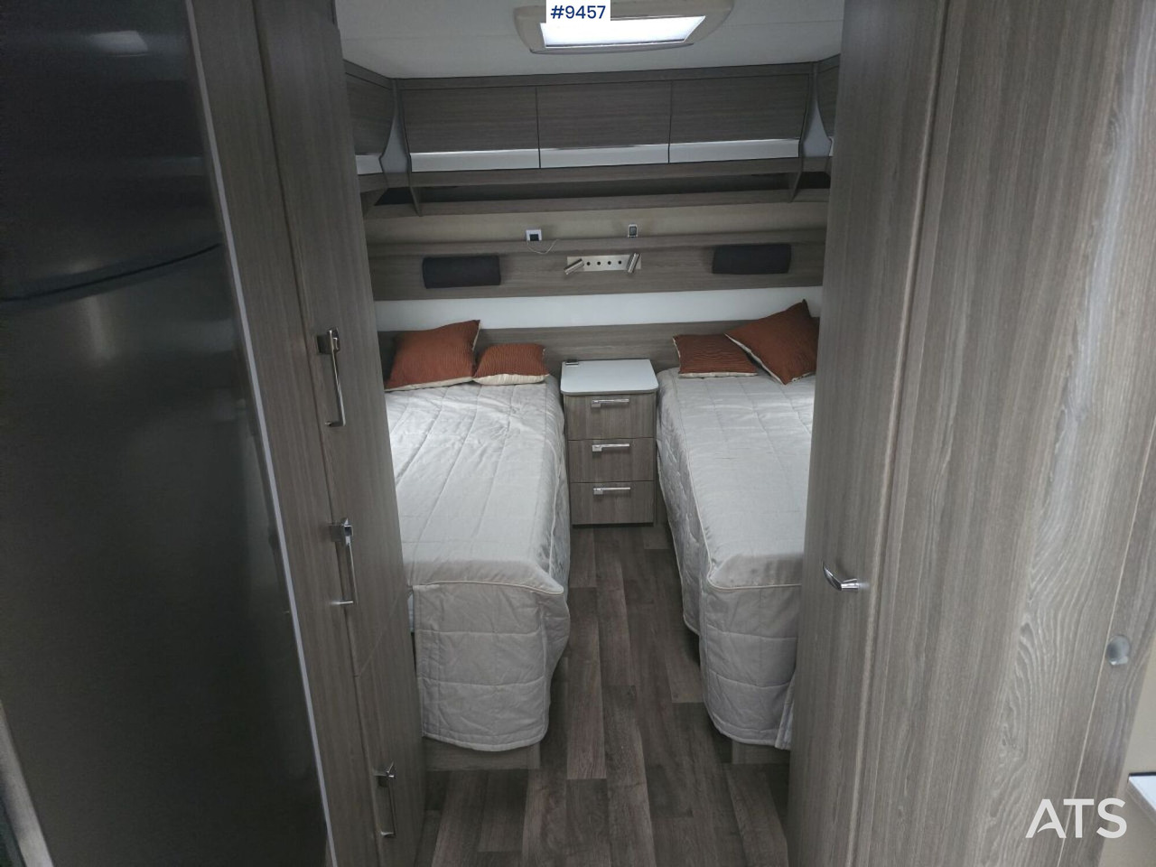 Caravan KABE Royal 560 GLE KS - Ρυμουλκούμενο τροχόσπιτο: φωτογραφία 5 Caravan KABE Royal 560 GLE KS - Ρυμουλκούμενο τροχόσπιτο: φωτογραφία 5