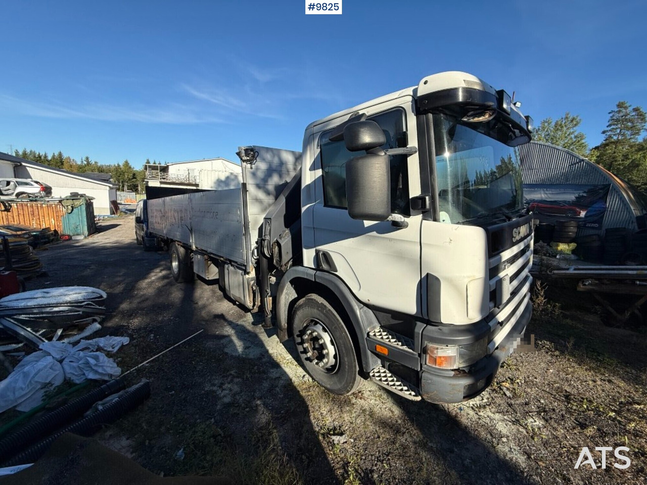 Crane truck Scania P94 230 with tail lift - Φορτηγό με ανοιχτή καρότσα, Φορτηγό με γερανό: φωτογραφία 2 Crane truck Scania P94 230 with tail lift - Φορτηγό με ανοιχτή καρότσα, Φορτηγό με γερανό: φωτογραφία 2