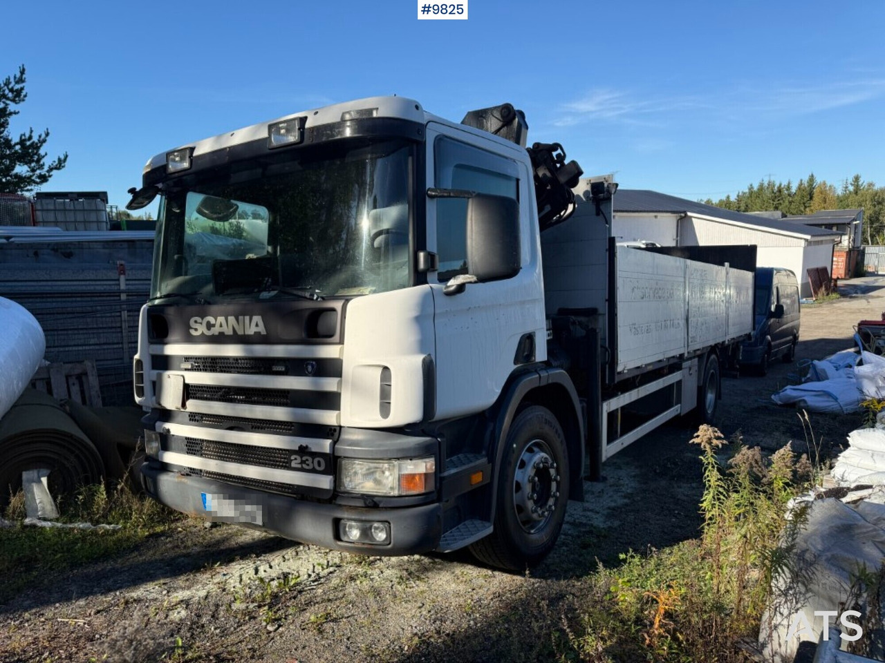 Crane truck Scania P94 230 with tail lift - Φορτηγό με ανοιχτή καρότσα, Φορτηγό με γερανό: φωτογραφία 1 Crane truck Scania P94 230 with tail lift - Φορτηγό με ανοιχτή καρότσα, Φορτηγό με γερανό: φωτογραφία 1