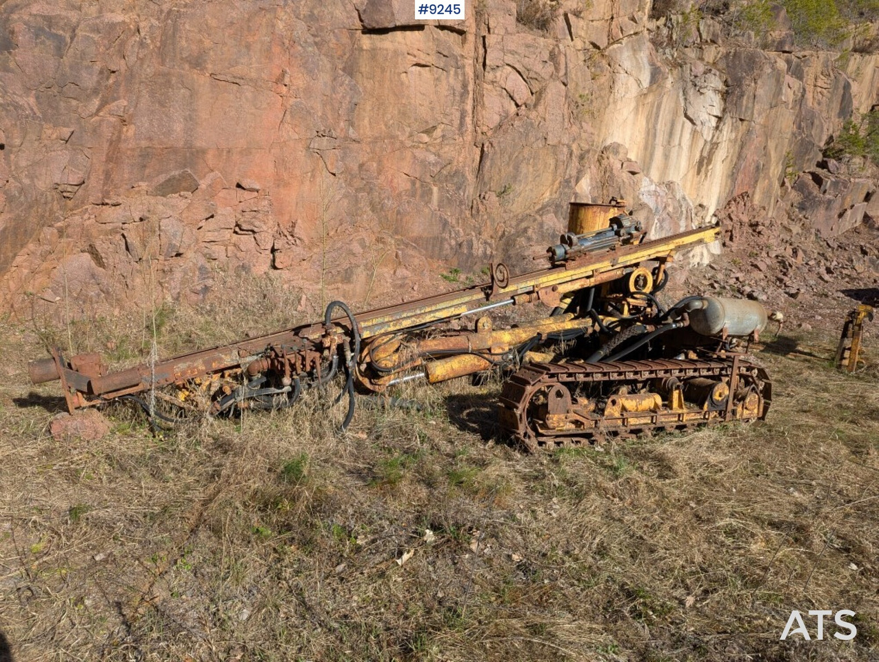 Drill Carrier Gardner-Denver ATD 3100A - Μηχάνημα διάτρησης: φωτογραφία 1 Drill Carrier Gardner-Denver ATD 3100A - Μηχάνημα διάτρησης: φωτογραφία 1