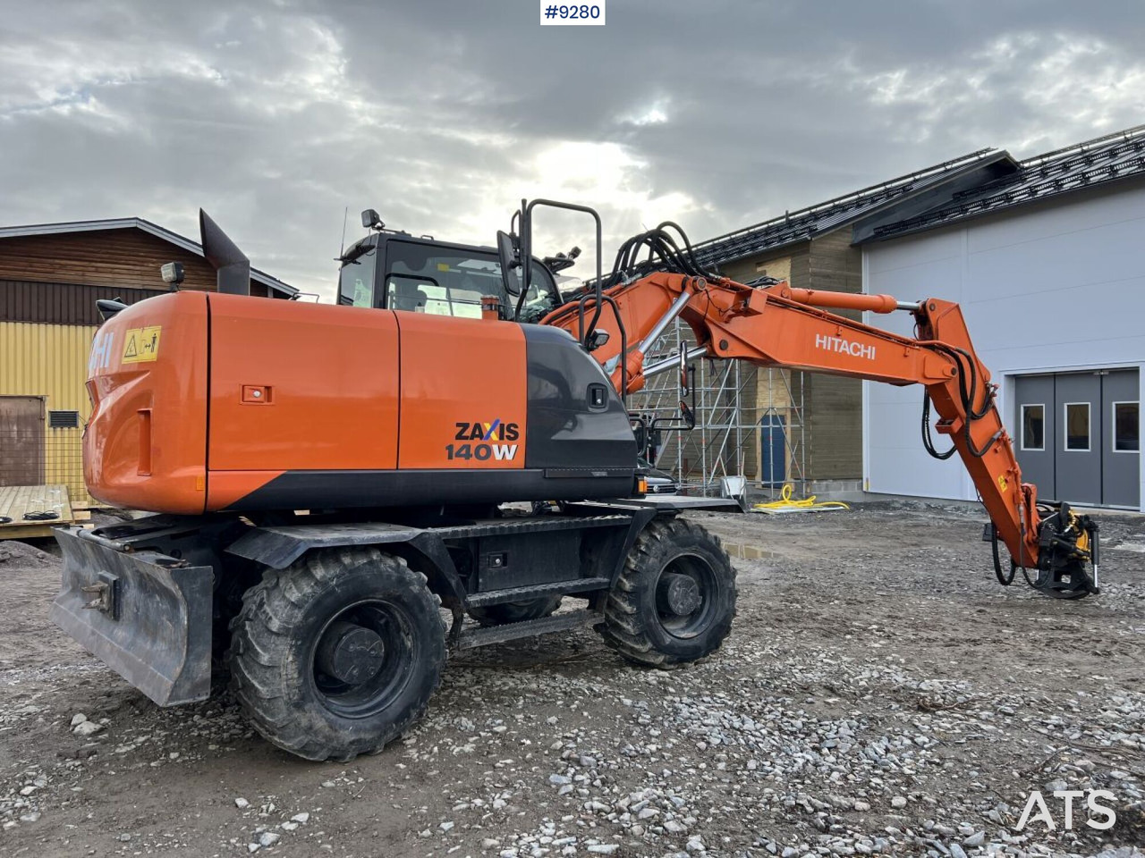 Hitachi ZX 140 W-5B wheeled excavator with gears (VIDEO) - Τροχοφόρος εκσκαφέας: φωτογραφία 4 Hitachi ZX 140 W-5B wheeled excavator with gears (VIDEO) - Τροχοφόρος εκσκαφέας: φωτογραφία 4