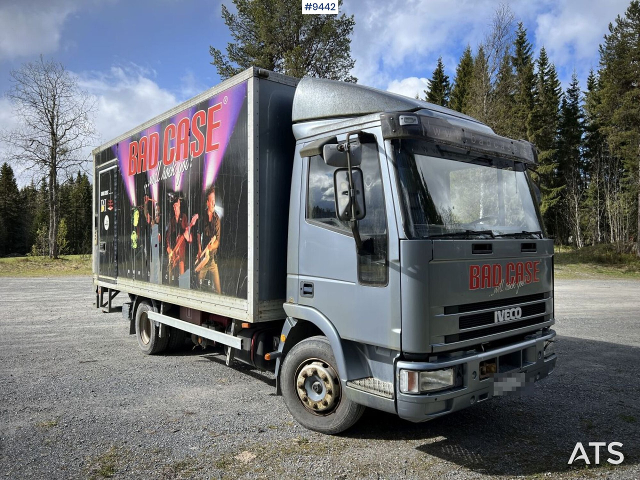 IVECO 85 E18 Box Truck with tail lift (VIDEO) - Φορτηγό κόφα: φωτογραφία 1 IVECO 85 E18 Box Truck with tail lift (VIDEO) - Φορτηγό κόφα: φωτογραφία 1
