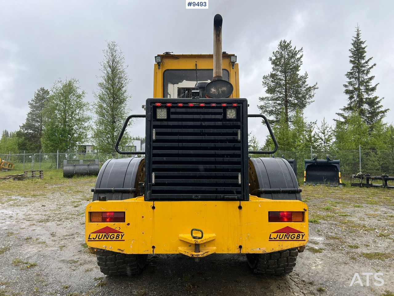Ελαστιχοφόρος φορτωτής Ljungby L14 Wheel loader (VIDEO): φωτογραφία 8