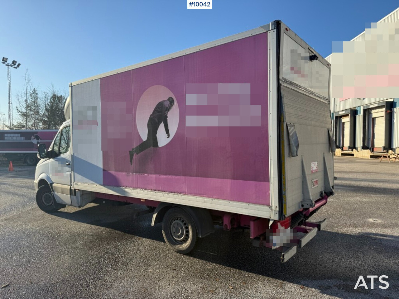 Mercedes Benz Sprinter with tail lift - Επαγγελματικό αυτοκίνητο κόφα: φωτογραφία 3 Mercedes Benz Sprinter with tail lift - Επαγγελματικό αυτοκίνητο κόφα: φωτογραφία 3