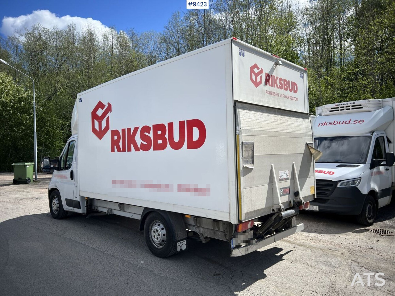 PEUGOT BOXER Box Truck with refrigeration unit and Tail Lift - Φορτηγό κόφα: φωτογραφία 5 PEUGOT BOXER Box Truck with refrigeration unit and Tail Lift - Φορτηγό κόφα: φωτογραφία 5