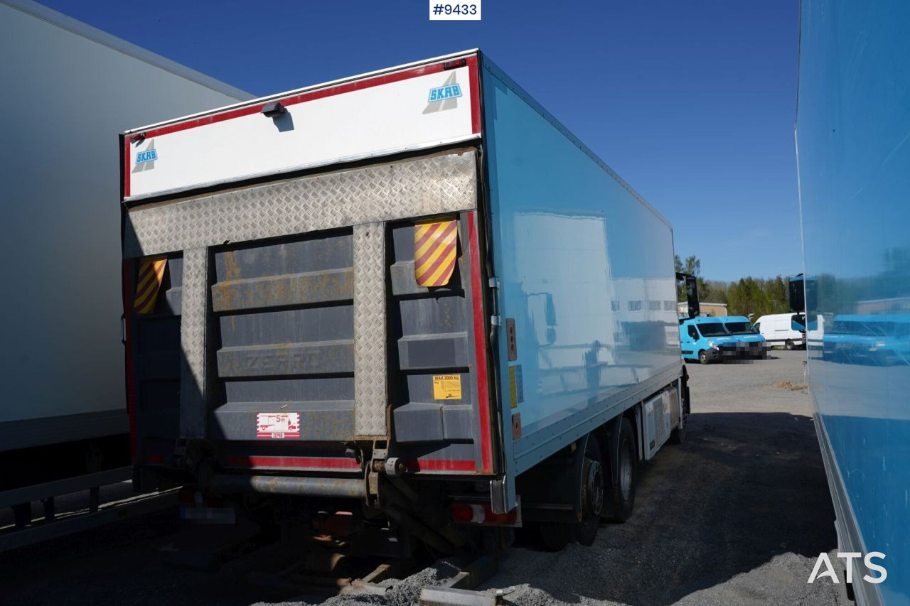 Refrigerated Box truck Mercedes Antos with tail lift (SEE VIDEO) - Φορτηγό ψυγείο: φωτογραφία 4 Refrigerated Box truck Mercedes Antos with tail lift (SEE VIDEO) - Φορτηγό ψυγείο: φωτογραφία 4