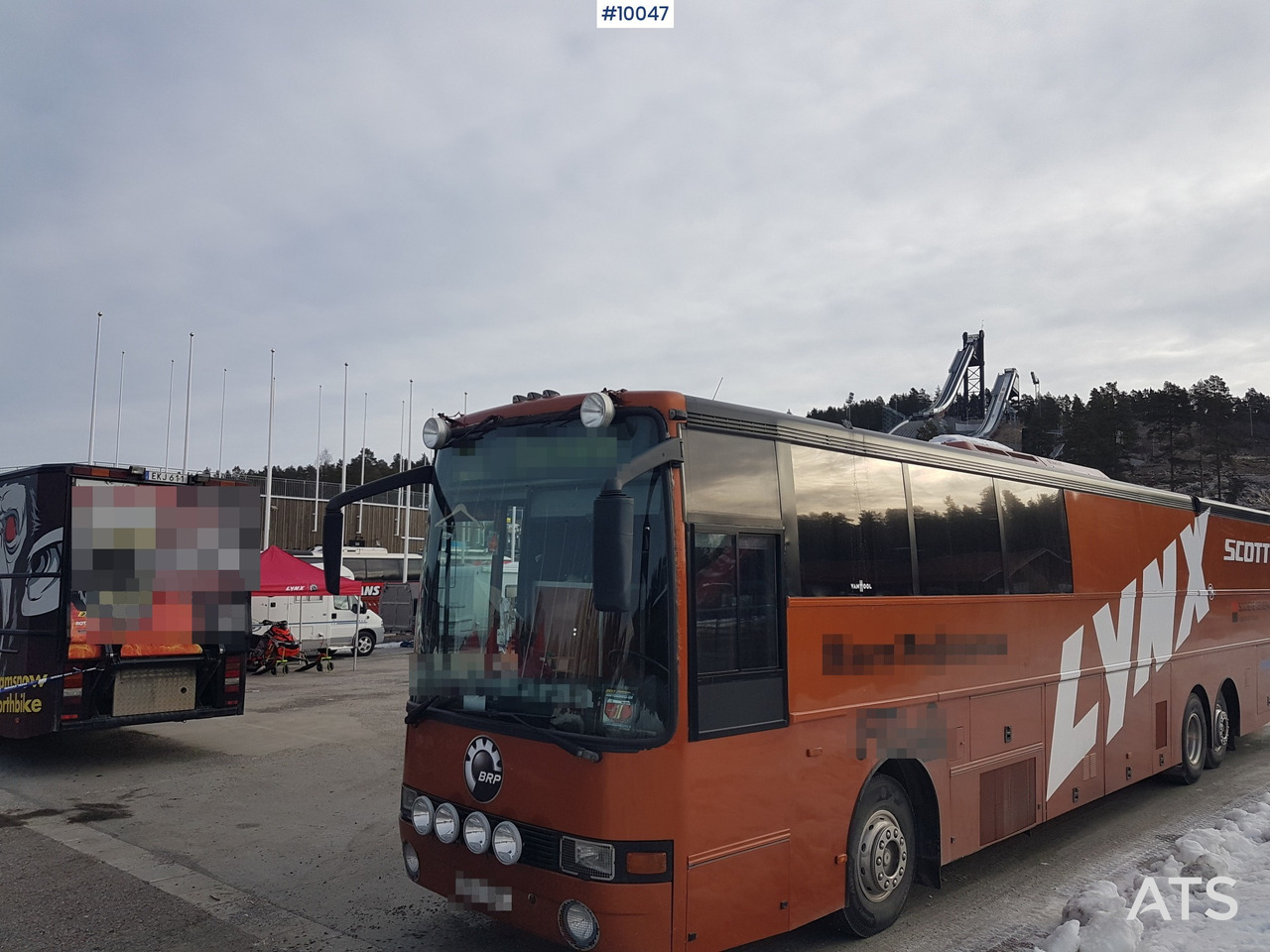 VOLVO B10M-70B Motorhome / Snowmobile bus with rear lift - Αυτοκινούμενο βαν: φωτογραφία 3 VOLVO B10M-70B Motorhome / Snowmobile bus with rear lift - Αυτοκινούμενο βαν: φωτογραφία 3