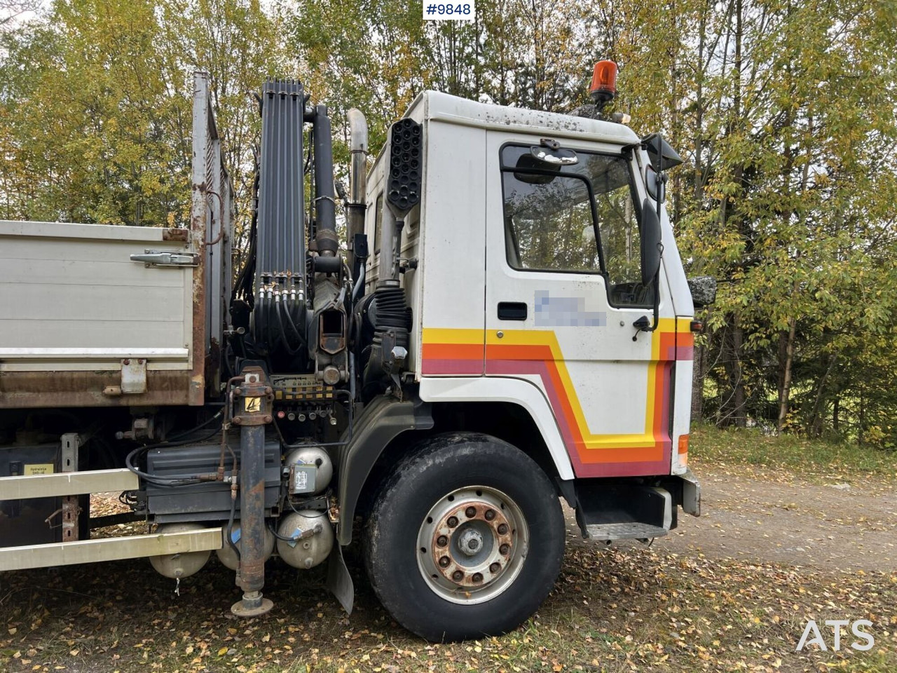 VOLVO FL7 4X2 Crane truck/Dump truck with Hiab071 crane - Φορτηγό ανατρεπόμενο: φωτογραφία 4 VOLVO FL7 4X2 Crane truck/Dump truck with Hiab071 crane - Φορτηγό ανατρεπόμενο: φωτογραφία 4