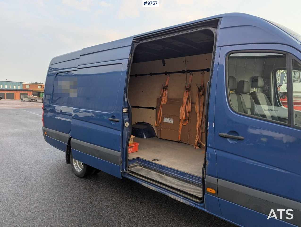 Volkswagen Crafter 50 van, C-registered - Βαν: φωτογραφία 5 Volkswagen Crafter 50 van, C-registered - Βαν: φωτογραφία 5