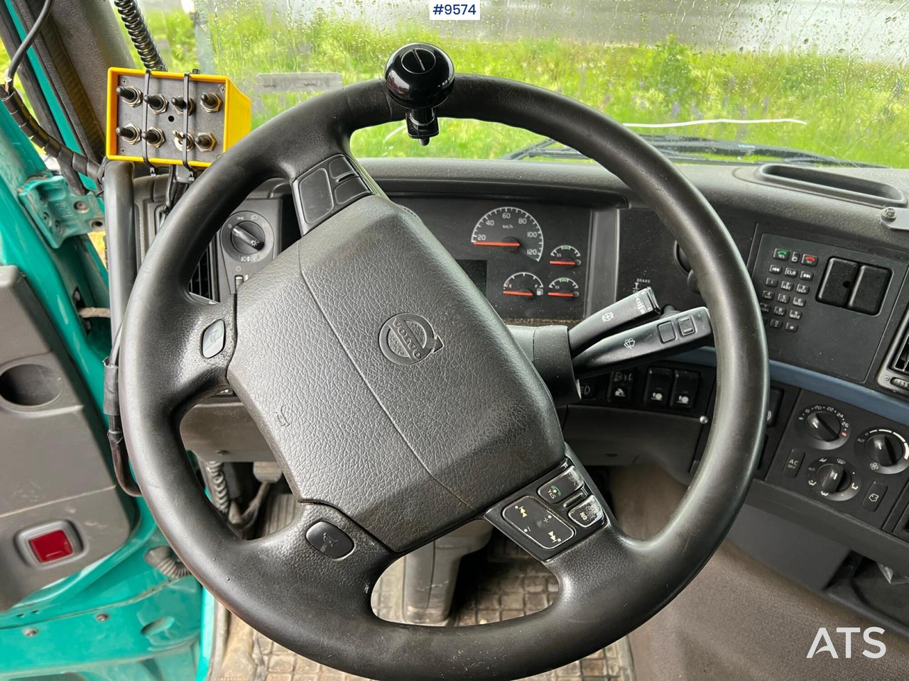 Φορτηγό με ανοιχτή καρότσα Volvo FH 520 6X4 Quick lock with flatbed: φωτογραφία 13