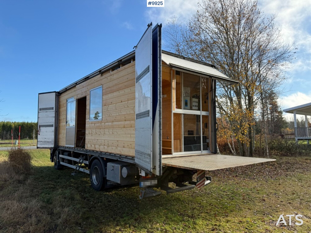 Volvo FM9 4X2 Recreational Vehicle (RV) - Φορτηγό κόφα, Τροχόσπιτο: φωτογραφία 1 Volvo FM9 4X2 Recreational Vehicle (RV) - Φορτηγό κόφα, Τροχόσπιτο: φωτογραφία 1