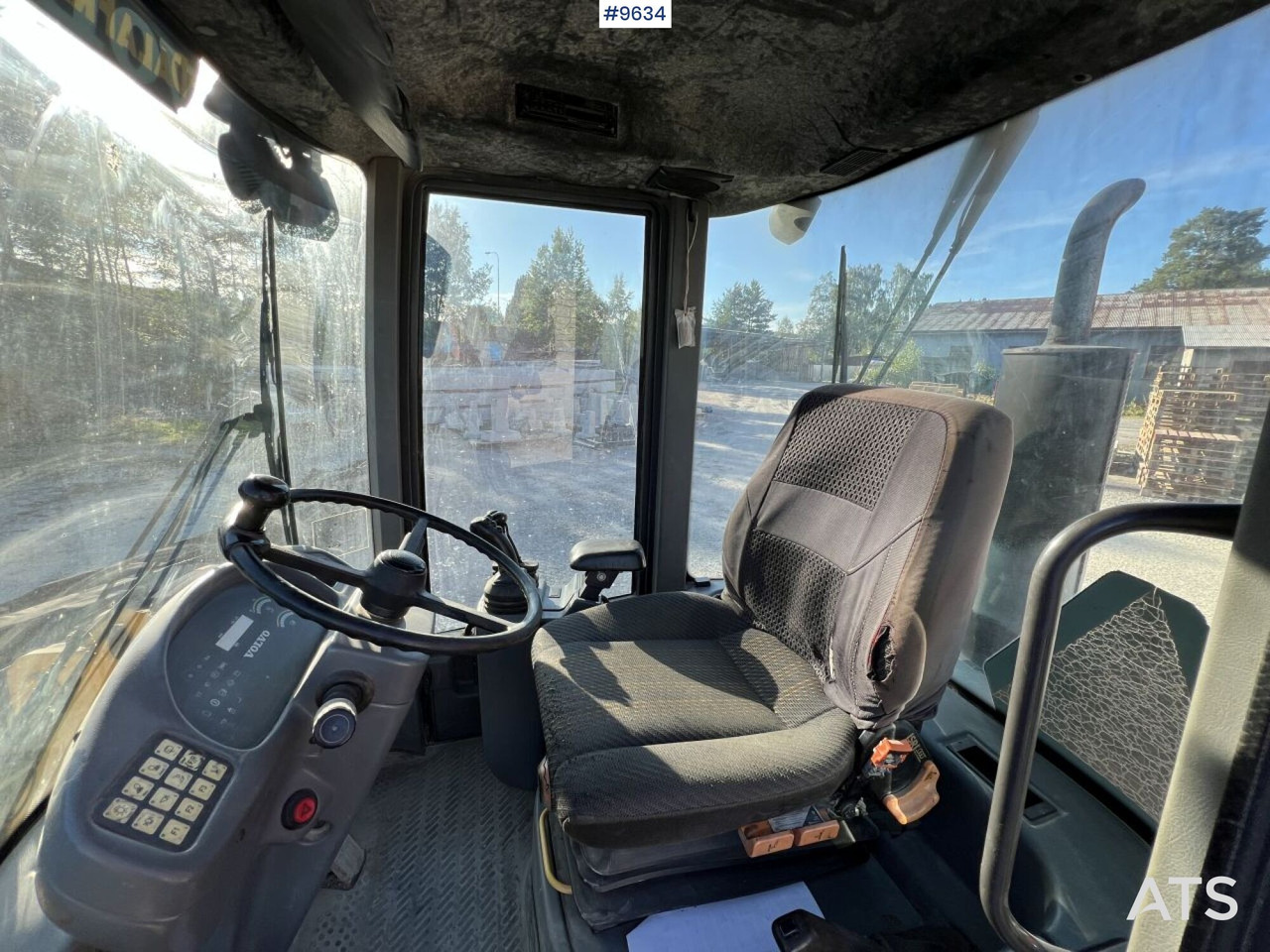 Volvo L30Z Wheel loader with multiple attachments - Ελαστιχοφόρος φορτωτής: φωτογραφία 5 Volvo L30Z Wheel loader with multiple attachments - Ελαστιχοφόρος φορτωτής: φωτογραφία 5