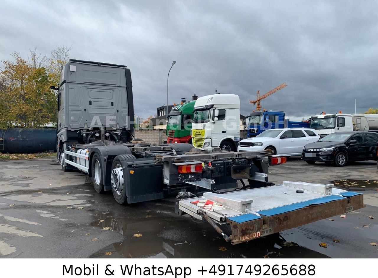 Mercedes-Benz Actros V 2545 BigSpace LL*Retarder/LBW/Lenk+Lift - Φορτηγό σασί: φωτογραφία 4 Mercedes-Benz Actros V 2545 BigSpace LL*Retarder/LBW/Lenk+Lift - Φορτηγό σασί: φωτογραφία 4