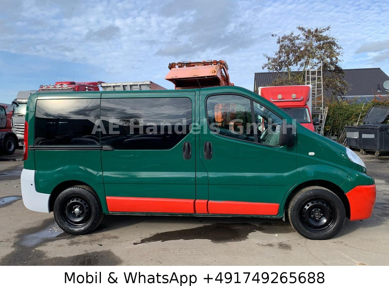 Renault Trafic Combi 9 Sitzer *Klima/Radio/1xSchiebetür - Επιβατικό βαν: φωτογραφία 2 Renault Trafic Combi 9 Sitzer *Klima/Radio/1xSchiebetür - Επιβατικό βαν: φωτογραφία 2
