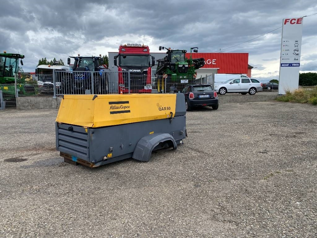 Atlas Copco QAX 60 - Carte Grise Françaises endommagé - Βιομηχανική γεννήτρια: φωτογραφία 1 Atlas Copco QAX 60 - Carte Grise Françaises endommagé - Βιομηχανική γεννήτρια: φωτογραφία 1