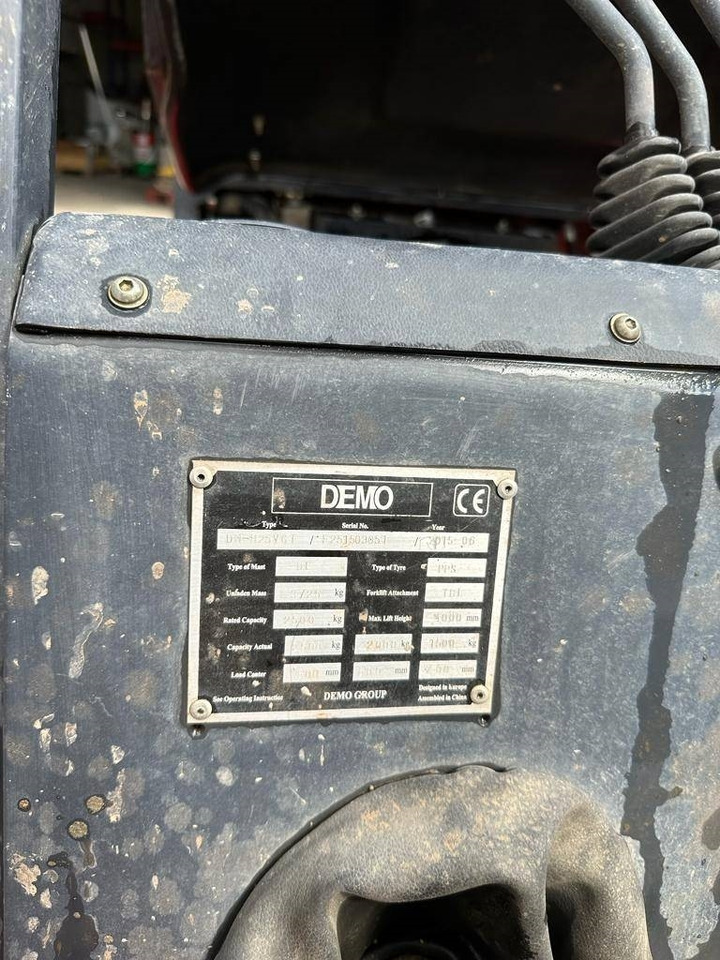 Υγραεριοκίνητο περονοφόρο DEMO DM-H 25 VGT: φωτογραφία 8