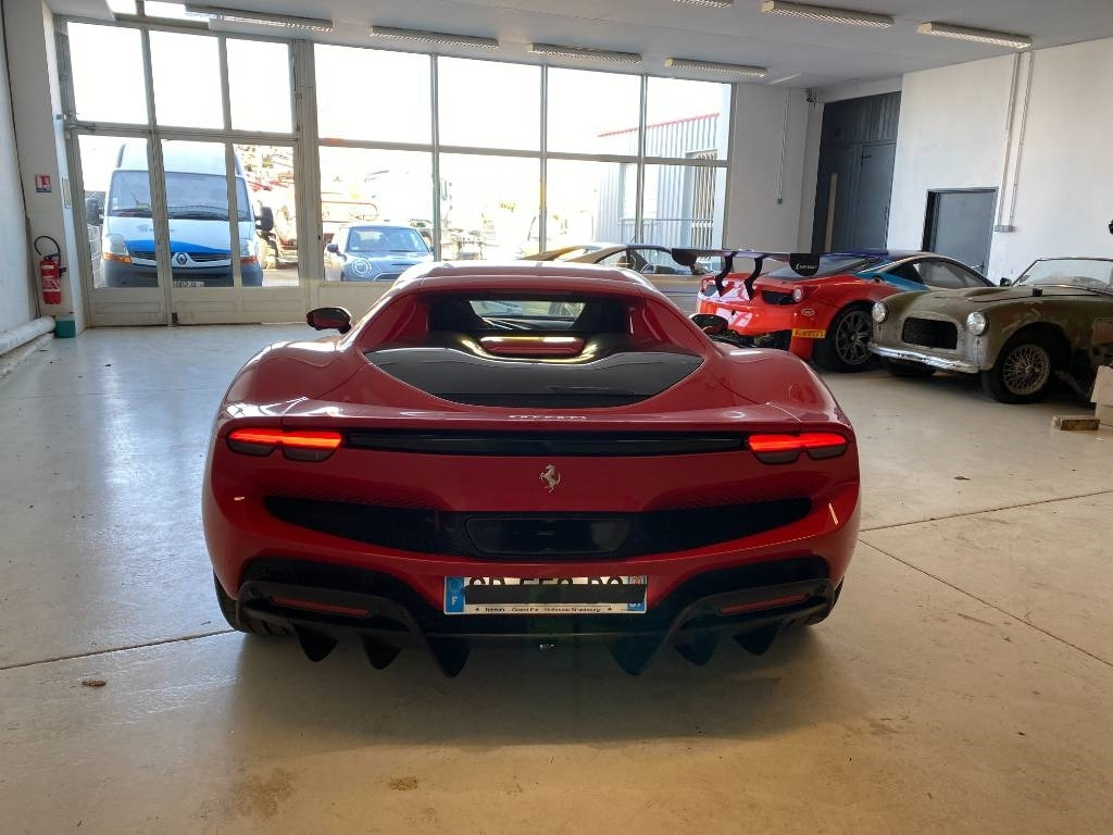 Ferrari 296 GTB Origine Françaises TVA Récupérable neuve - Κουπέ αυτοκίνητο: φωτογραφία 5 Ferrari 296 GTB Origine Françaises TVA Récupérable neuve - Κουπέ αυτοκίνητο: φωτογραφία 5