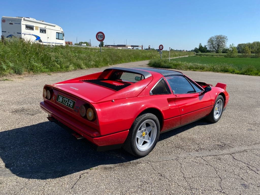 Ferrari 328 GTS / Origine Française endommagé - Αυτοκίνητο: φωτογραφία 5 Ferrari 328 GTS / Origine Française endommagé - Αυτοκίνητο: φωτογραφία 5