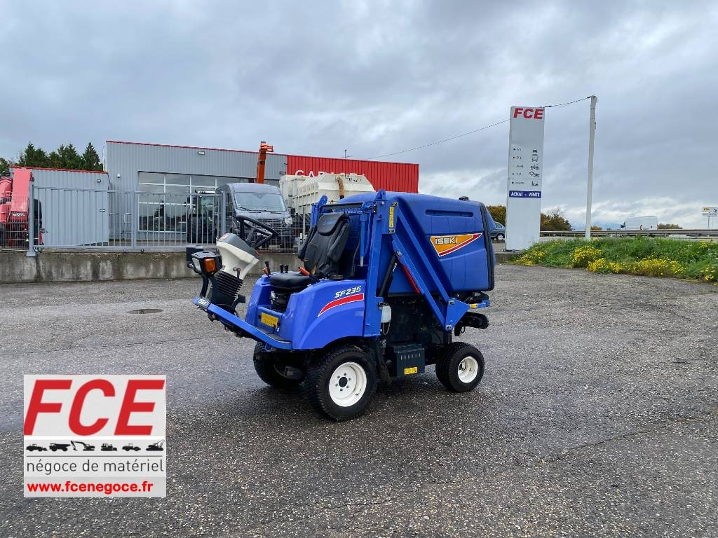 Iseki SF 235F 1er Main endommagée - Χορτοκοπτικό: φωτογραφία 1 Iseki SF 235F 1er Main endommagée - Χορτοκοπτικό: φωτογραφία 1