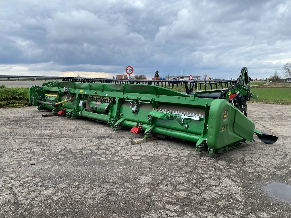 John Deere 730 X Origine Françaises endommagée - Εξαρτηματα - Θεριζοαλωνιστική μηχανή: φωτογραφία 4 John Deere 730 X Origine Françaises endommagée - Εξαρτηματα - Θεριζοαλωνιστική μηχανή: φωτογραφία 4