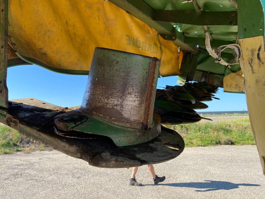 Χορτοκοπτικό Krone EASY CUT R360 endommagé: φωτογραφία 17 Χορτοκοπτικό Krone EASY CUT R360 endommagé: φωτογραφία 17