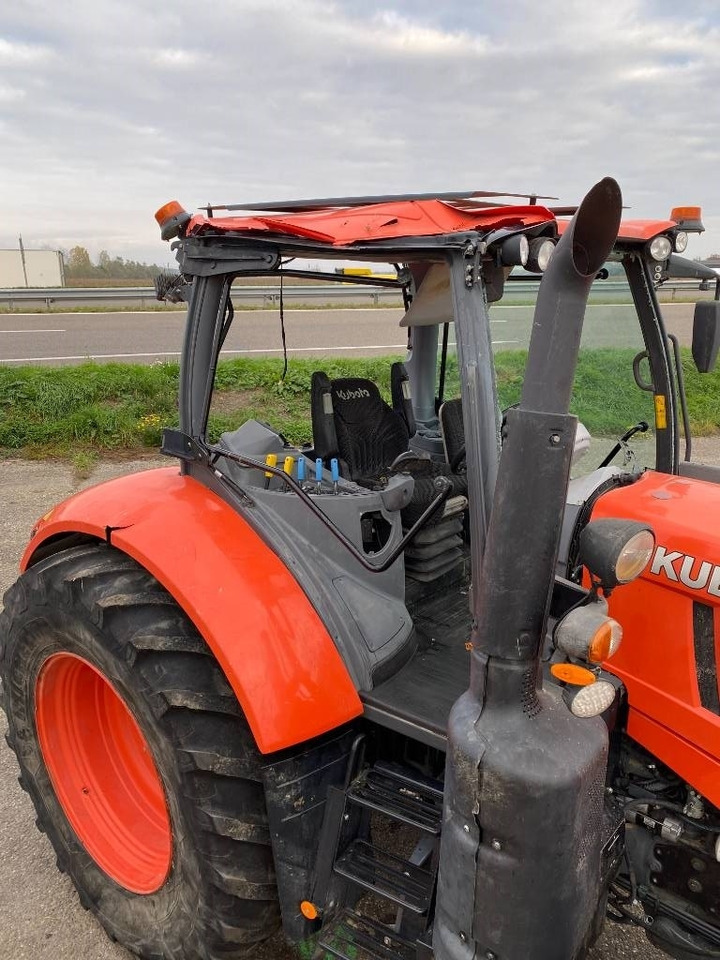 Τρακτέρ Kubota M6121 Carte Grise Française endommagé: φωτογραφία 13 Τρακτέρ Kubota M6121 Carte Grise Française endommagé: φωτογραφία 13