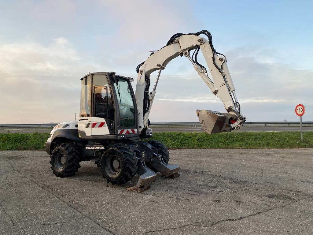 Mecalac 12MTX 1er Main/Certificat CE endommagée - Τροχοφόρος εκσκαφέας: φωτογραφία 3 Mecalac 12MTX 1er Main/Certificat CE endommagée - Τροχοφόρος εκσκαφέας: φωτογραφία 3