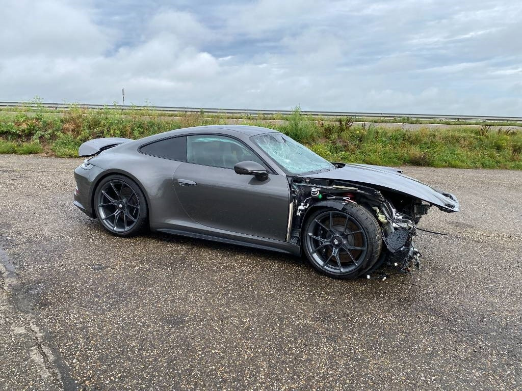 Porsche 911/ 992 - 4.0i GT3 Pack Touring 1er Main - Αυτοκίνητο: φωτογραφία 3 Porsche 911/ 992 - 4.0i GT3 Pack Touring 1er Main - Αυτοκίνητο: φωτογραφία 3