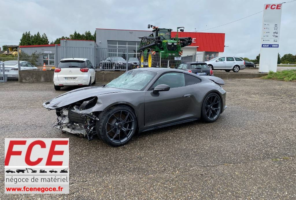 Porsche 911/ 992 - 4.0i GT3 Pack Touring 1er Main - Αυτοκίνητο: φωτογραφία 1 Porsche 911/ 992 - 4.0i GT3 Pack Touring 1er Main - Αυτοκίνητο: φωτογραφία 1