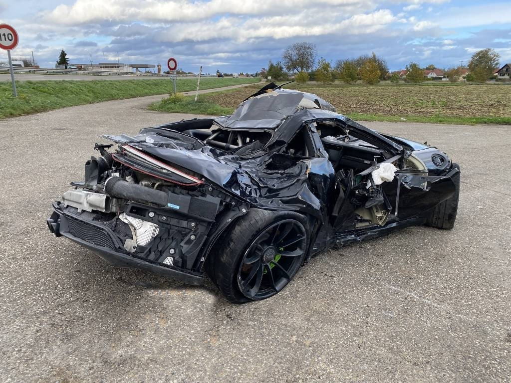 Porsche 911 GT3 RS (991) 4.0i 520 PDK7 Pack WEISSACH/RS - Αυτοκίνητο: φωτογραφία 4 Porsche 911 GT3 RS (991) 4.0i 520 PDK7 Pack WEISSACH/RS - Αυτοκίνητο: φωτογραφία 4