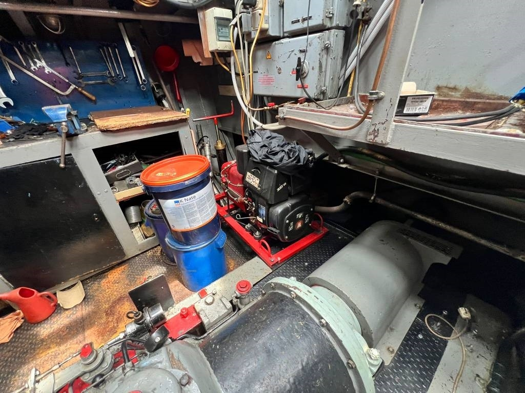 Άλλα μηχανήματα RUHRORTER SCHIFFSWERK BATEAU POUSSEUR RUHRORTER SC: φωτογραφία 42
