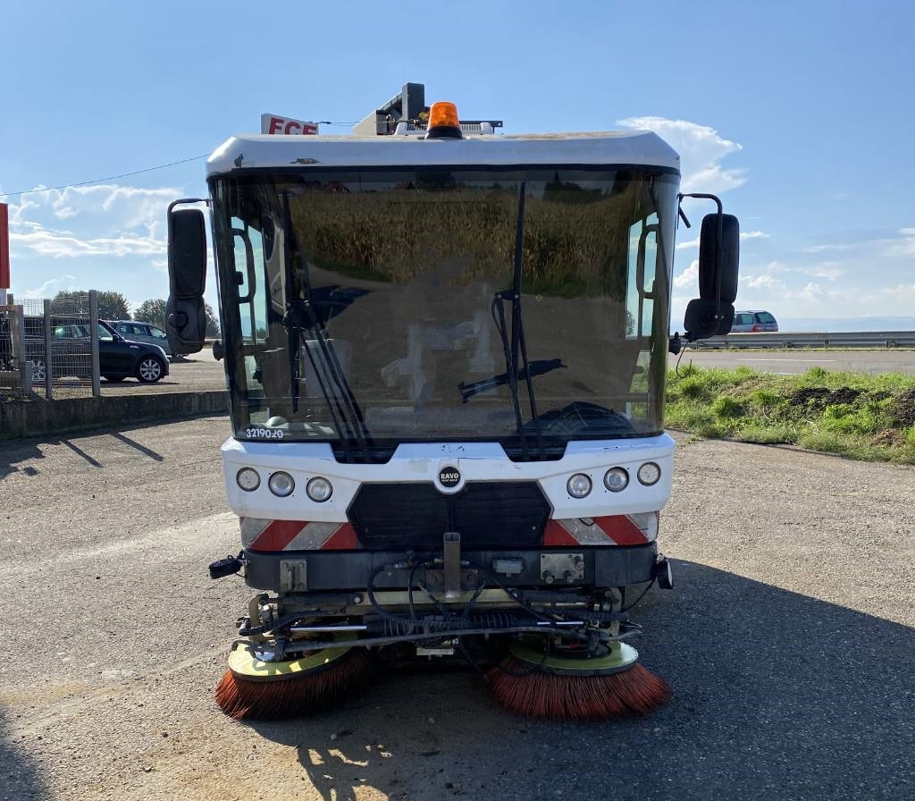 Ravo CR 540 Euro6 Certificat CE / Origine Française - Σκούπα: φωτογραφία 2 Ravo CR 540 Euro6 Certificat CE / Origine Française - Σκούπα: φωτογραφία 2